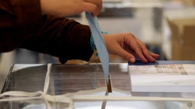 Πώς ψήφισε ο κόσμος ανά ηλικία